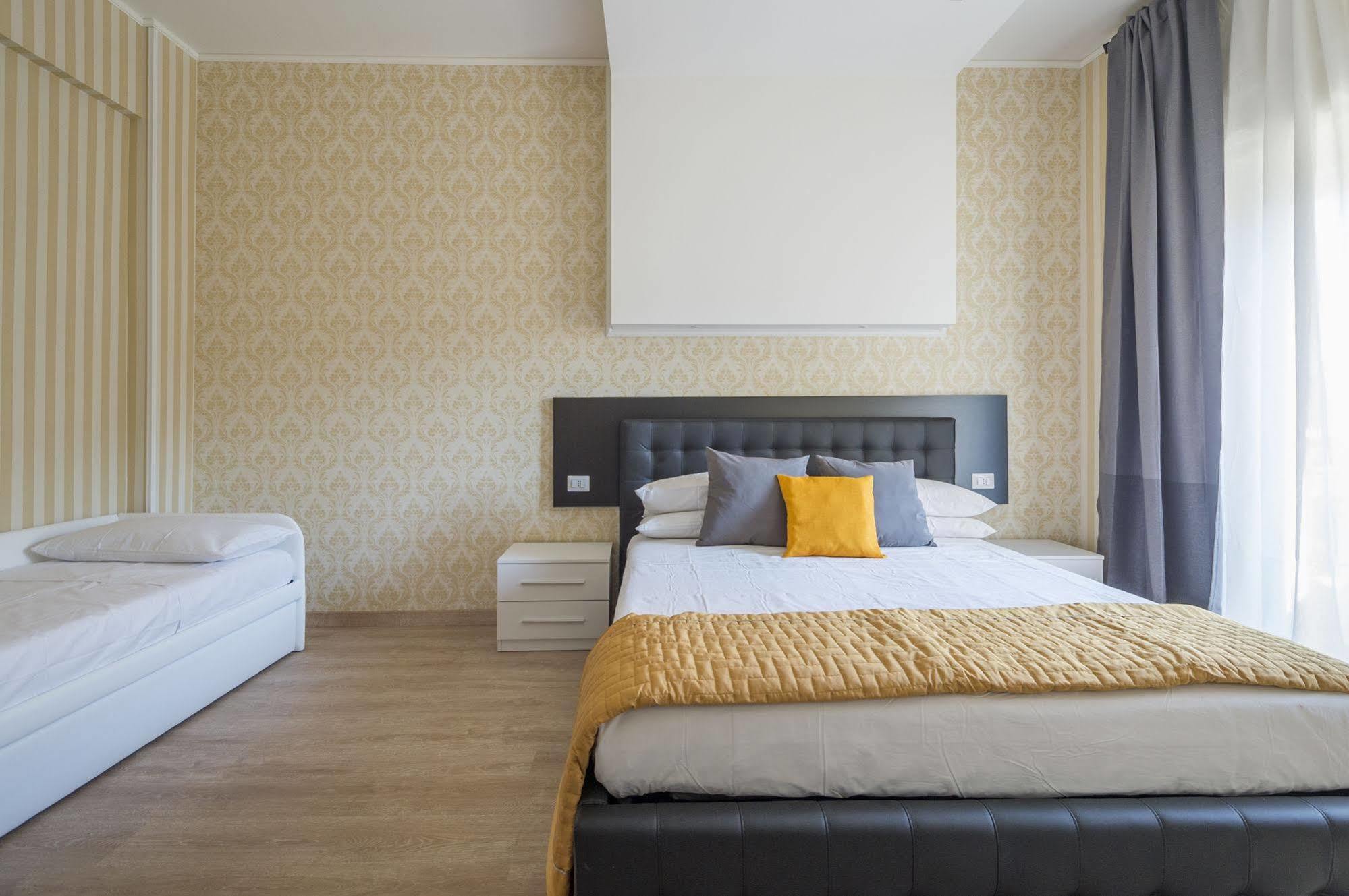 Happy Holiday In Rome B&B Екстериор снимка