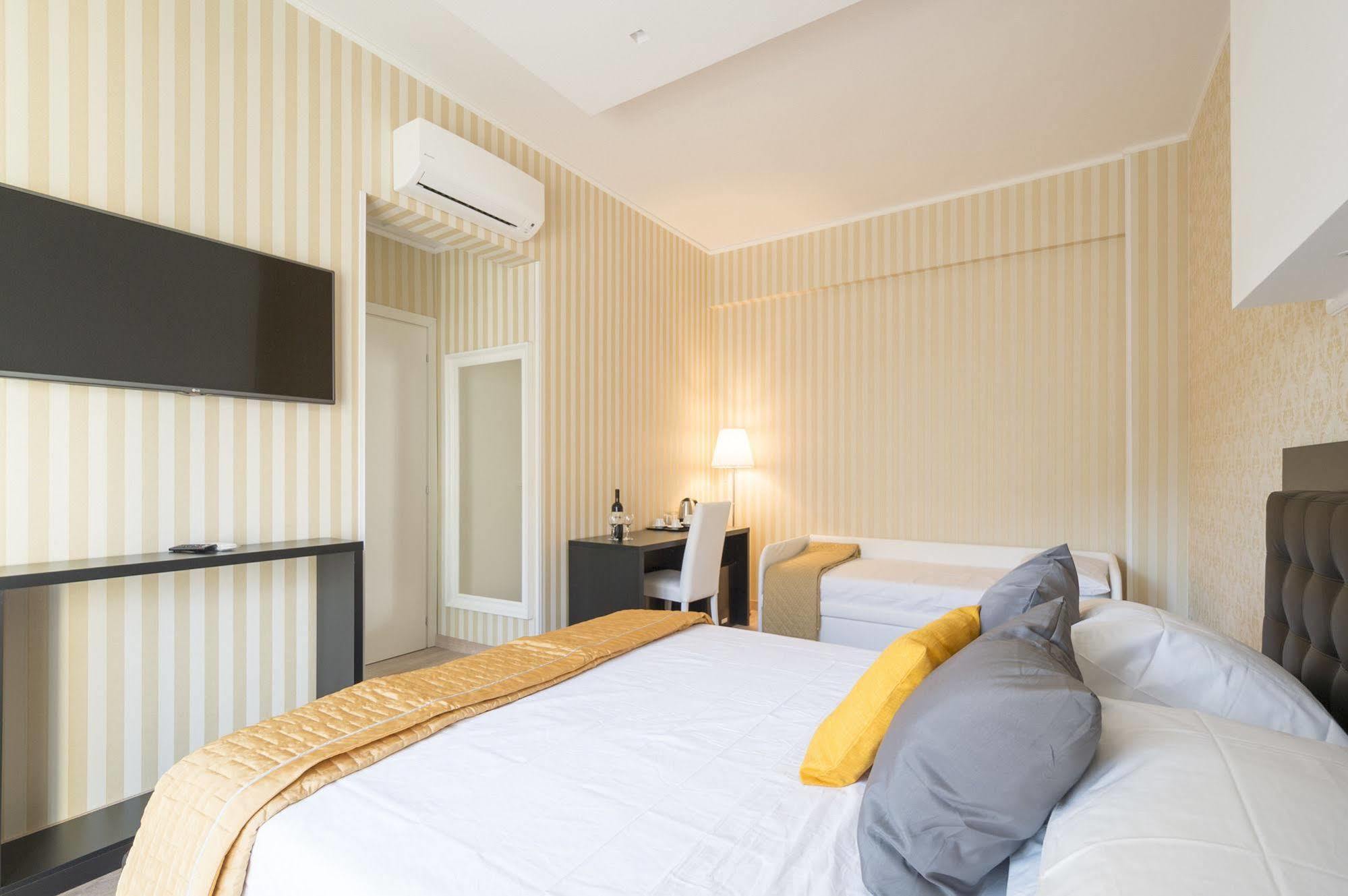 Happy Holiday In Rome B&B Екстериор снимка